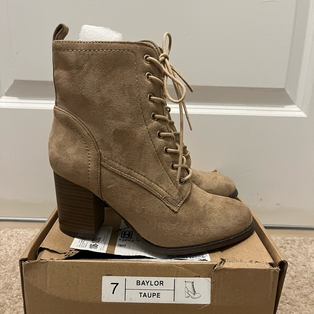 Journee Collection Taupe vegan suede bootie, size 7
